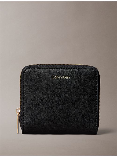 foil logo square zip around CALVIN KLEIN | LV04F1120G322
